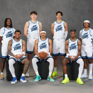 足球投注-NBA全明星新秀赛：杨瀚森10分2板 安东尼队胜里弗斯队